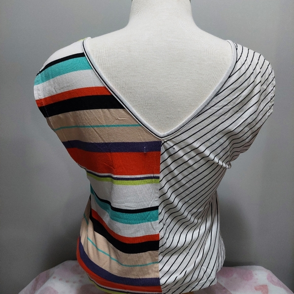 VOLCOM Crop Top size 12 - Picture 3 of 7